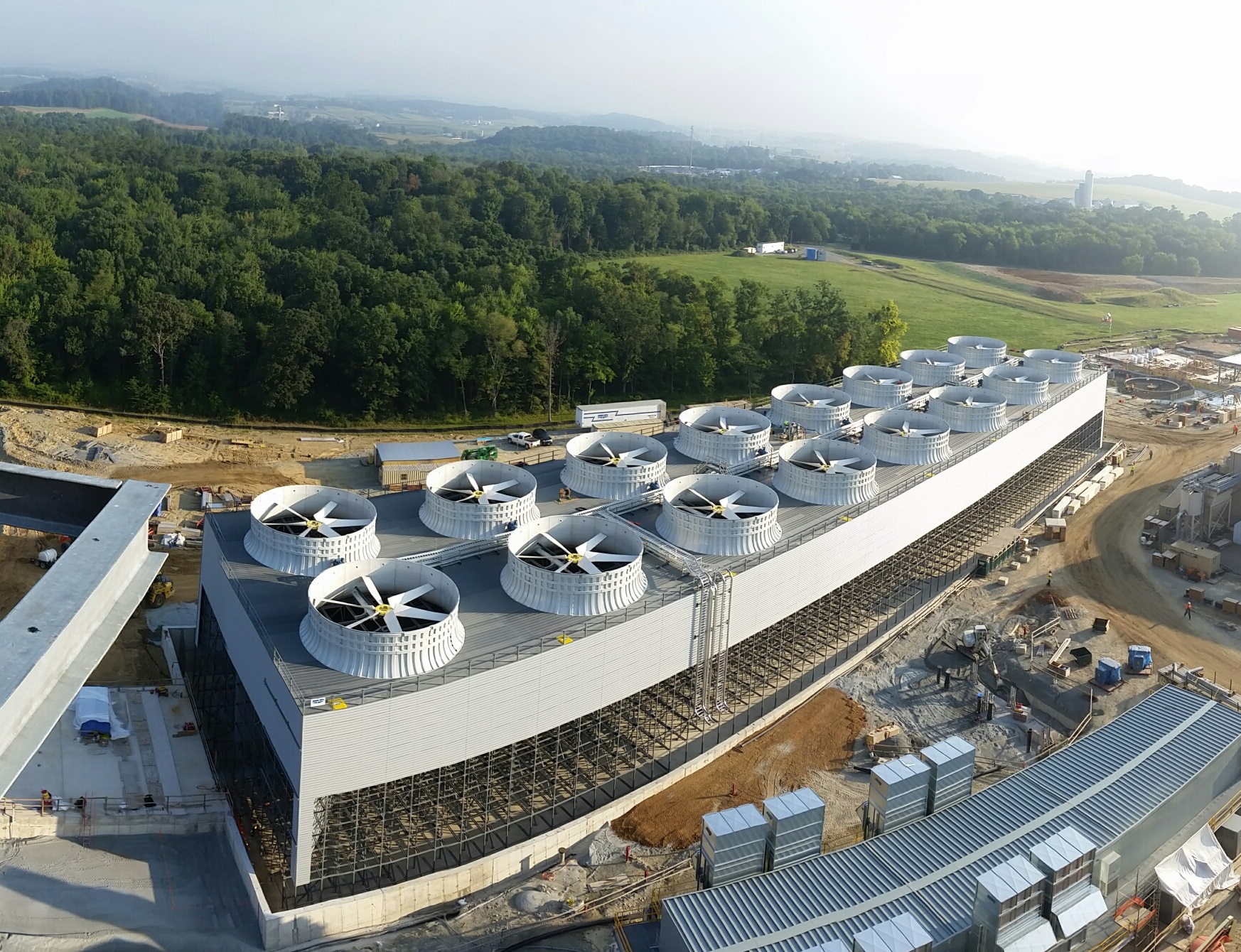 Torres de Resfriamento Séries EC | EVAPCO Brazil